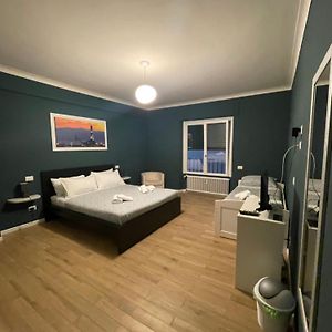 Private Bathroom Triple Room